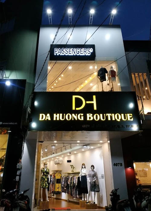 Bang-hieu-Shop-Da-Huong-Boutique---Quan-3